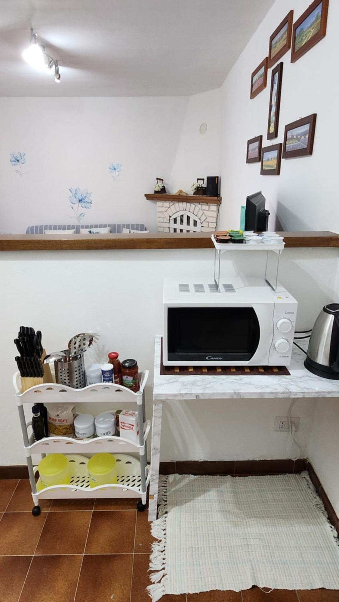 Laura'S Cottage With Lake View, Detached, 5 Kilometers From Varenna 列尔纳 外观 照片