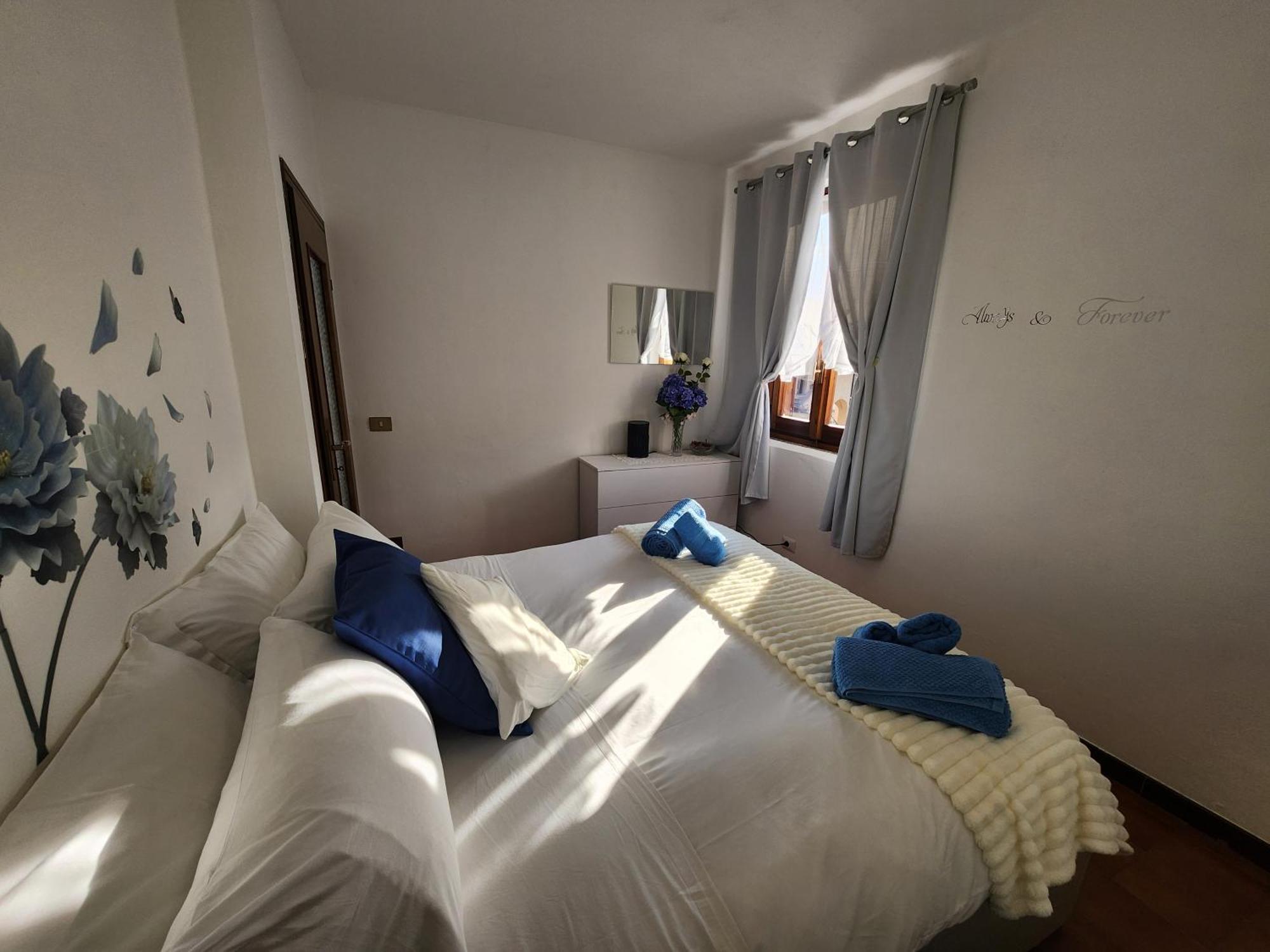 Laura'S Cottage With Lake View, Detached, 5 Kilometers From Varenna 列尔纳 外观 照片